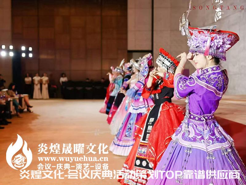 北京舞台搭建多少钱一平米?木舞台和铝合金舞台报价区别